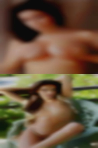 Show me housewife girls pussy.